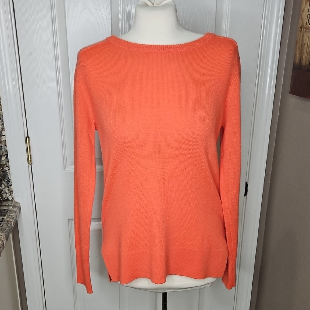 Halogen Vibrant Coral/orange Crew Neck Cashmere Sweater Size Medium